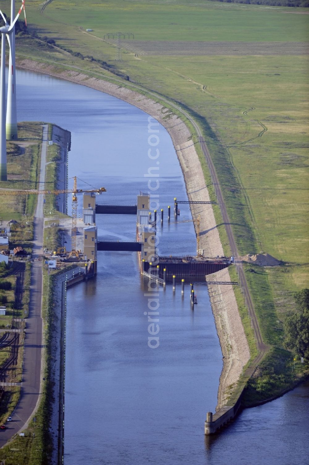 Aerial image Magdeburg - View of the construction site of the expansion lock Magdeburg