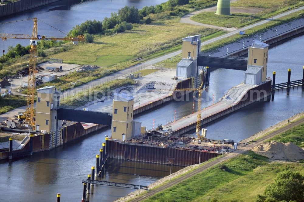 Aerial image Magdeburg - View of the construction site of the expansion lock Magdeburg