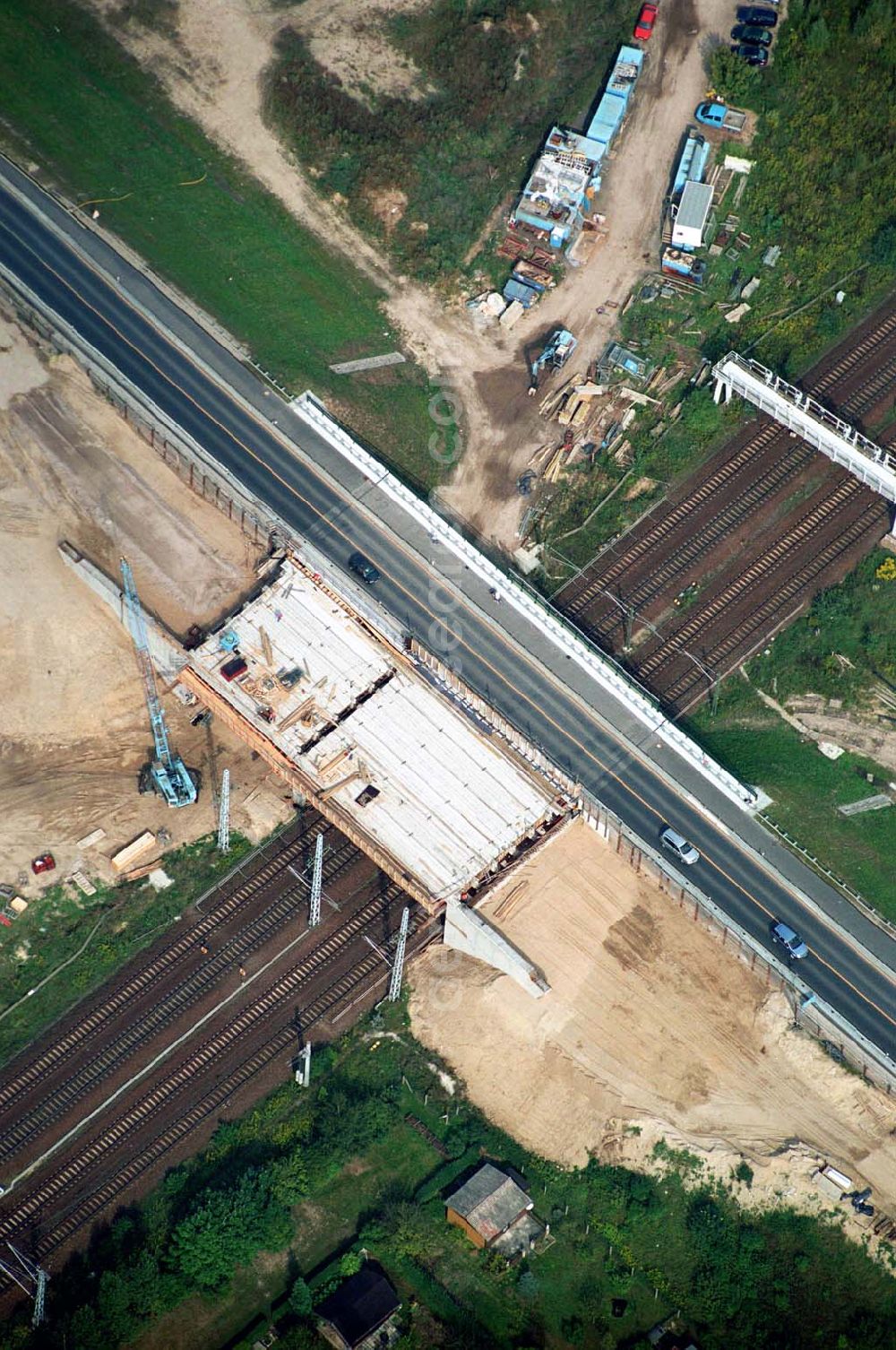 Aerial image Mahlow (Brandenburg) - 14.09.2005 Mahlow (Brandenburg) Blick auf die Baustelle der Schälerbau Berlin GmbH an der Ortsumfahrung Mahlow am Gewerbegebiet.