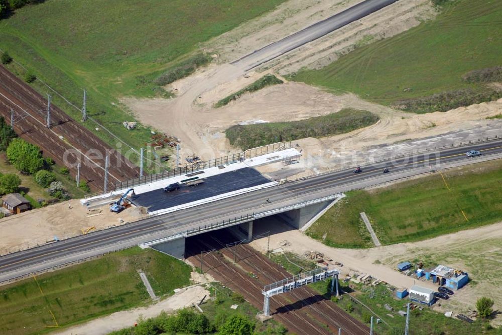 Aerial image Mahlow - 11.05.2006 Mahlow (Brandenburg) Blick auf die Baustelle der Schälerbau Berlin GmbH an der Ortsumfahrung Mahlow am Gewerbegebiet.