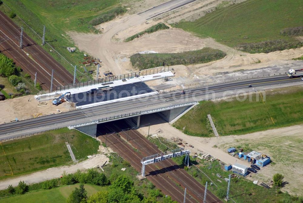 Aerial photograph Mahlow - 11.05.2006 Mahlow (Brandenburg) Blick auf die Baustelle der Schälerbau Berlin GmbH an der Ortsumfahrung Mahlow am Gewerbegebiet.