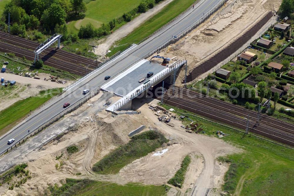 Mahlow from the bird's eye view: 11.05.2006 Mahlow (Brandenburg) Blick auf die Baustelle der Schälerbau Berlin GmbH an der Ortsumfahrung Mahlow am Gewerbegebiet.