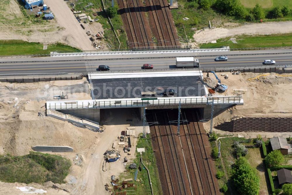 Mahlow from the bird's eye view: 11.05.2006 Mahlow (Brandenburg) Blick auf die Baustelle der Schälerbau Berlin GmbH an der Ortsumfahrung Mahlow am Gewerbegebiet.