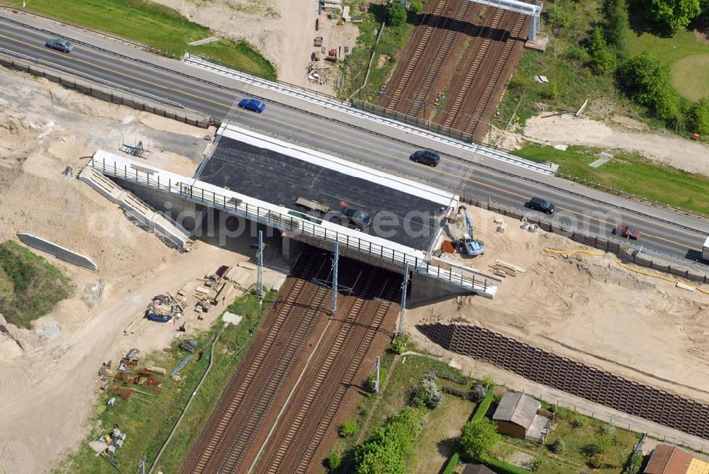 Mahlow from above - 11.05.2006 Mahlow (Brandenburg) Blick auf die Baustelle der Schälerbau Berlin GmbH an der Ortsumfahrung Mahlow am Gewerbegebiet.