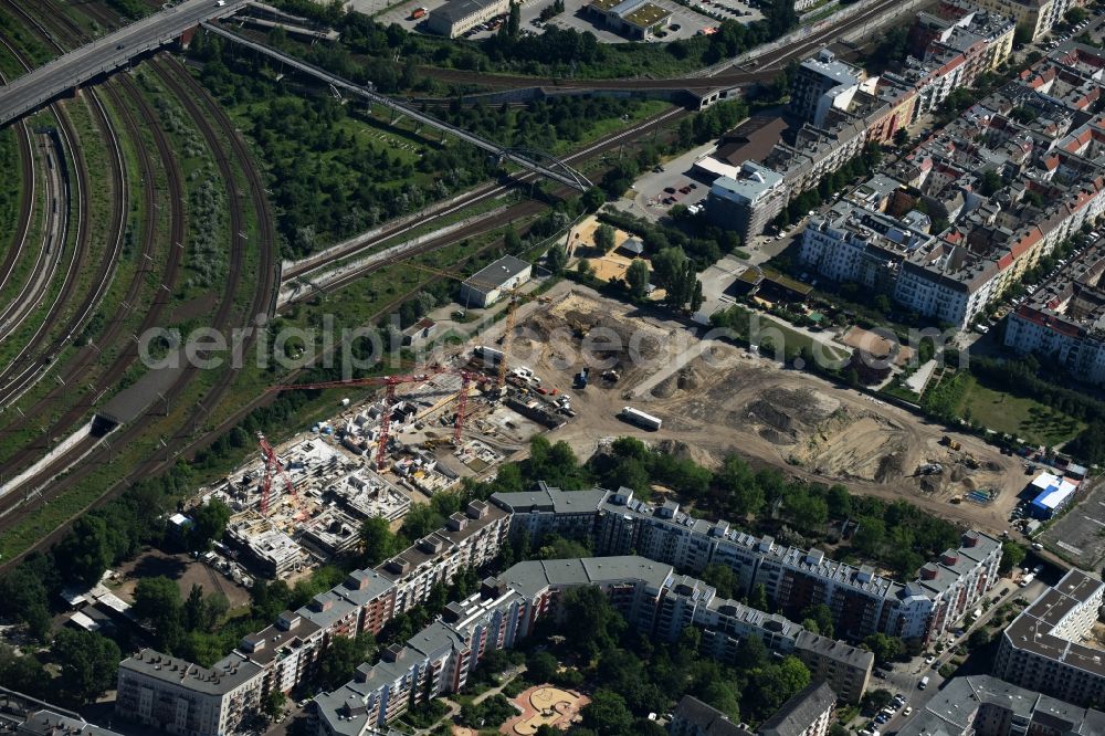 Berlin from the bird's eye view: Construction Porr Design & Engineering Germany GmbH between Schwedter Strasse and Graunstrasse in Berlin