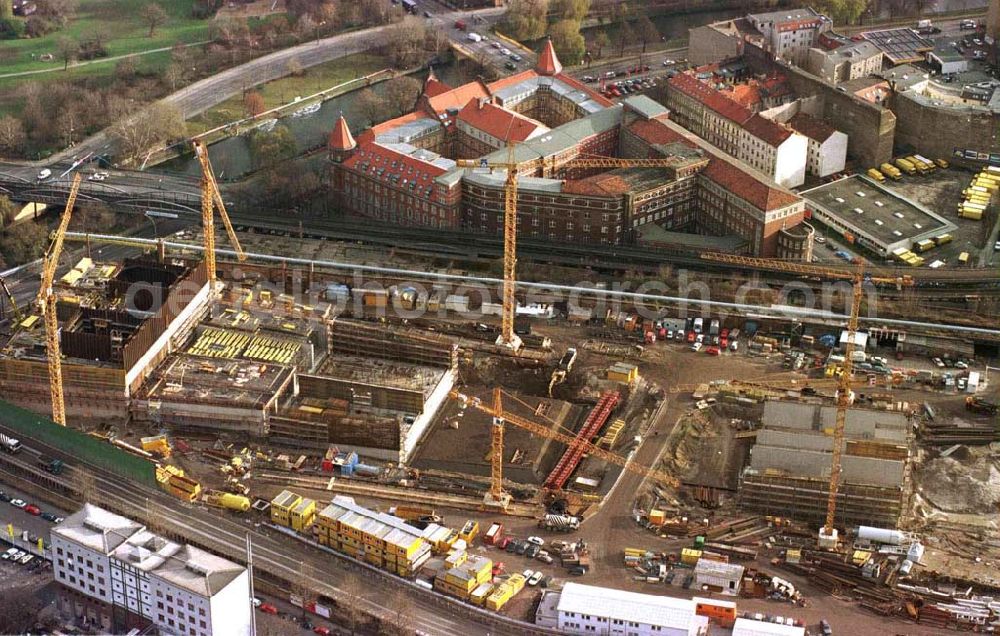 Aerial photograph Berlin - Baustelle Potsdamer Platz / Logistikzentrum