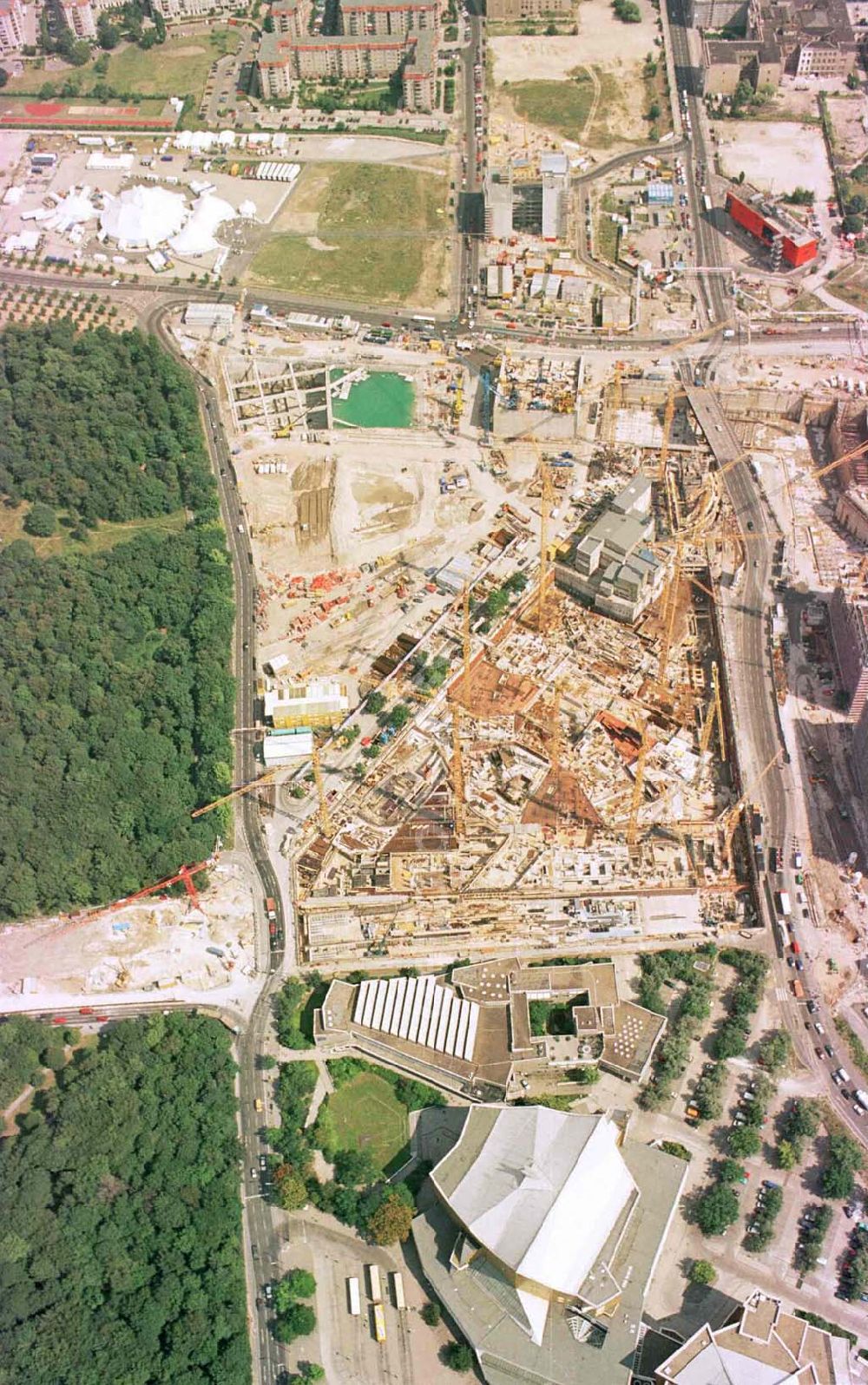 Berlin - Tiergarten from the bird's eye view: Baustelle Potsdamer Platz - Projekt der SONY Berlin GmbH