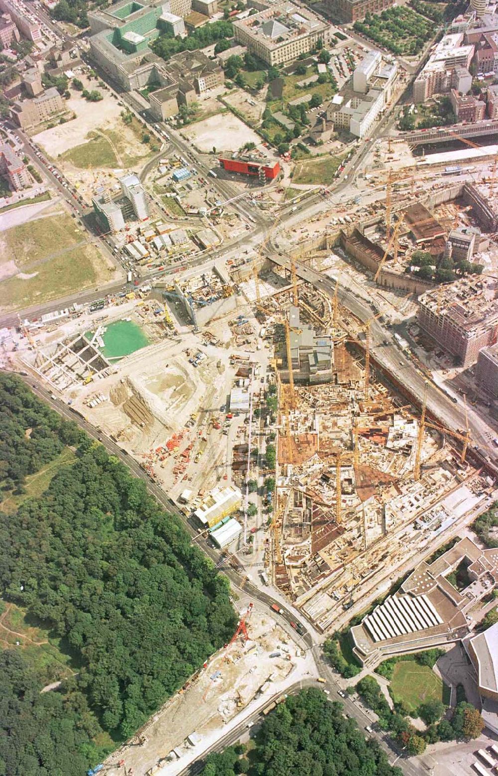 Aerial image Berlin - Tiergarten - Baustelle Potsdamer Platz - Projekt der SONY Berlin GmbH