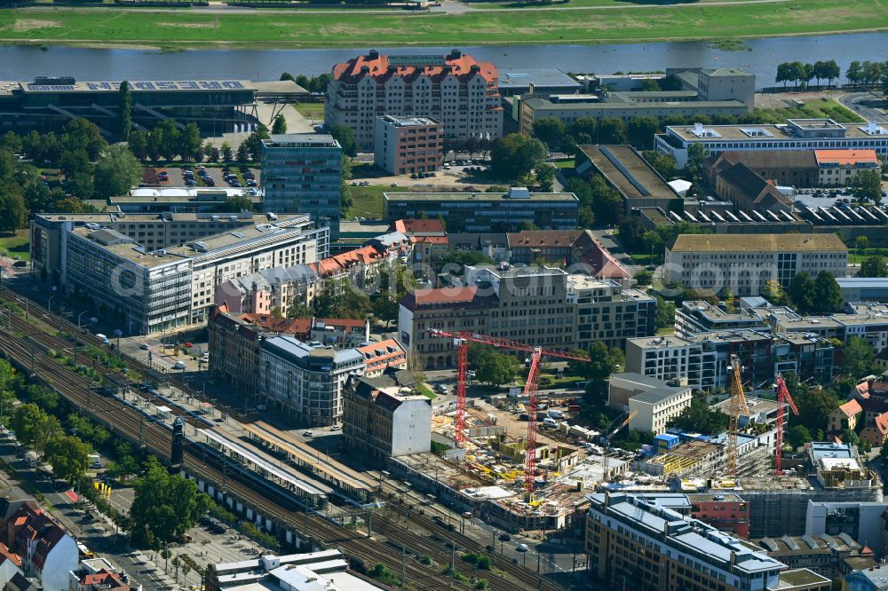 Dresden from above - Construction site with development and earthfill work for the new construction of a residential and business district between Koenneritzstrasse, Jahnstrasse, Schuetzengasse and Laurinstrasse in Dresden in the state Saxony, Germany