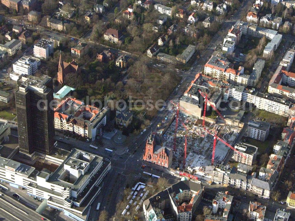 Berlin - Steglitz from above - 09.01.2005 Berlin/Baustelle des neuen Einkaufscenters Schloßgalerie der HFS Immobilienfonds an der Schloß-, Ecke Grunewaldstraße am Rathaus Steglitz.