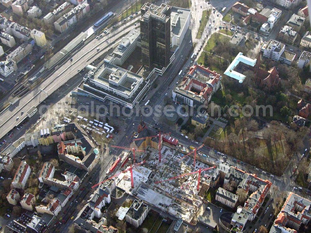 Berlin - Steglitz from above - 09.01.2005 Berlin/Baustelle des neuen Einkaufscenters Schloßgalerie der HFS Immobilienfonds an der Schloß-, Ecke Grunewaldstraße am Rathaus Steglitz.