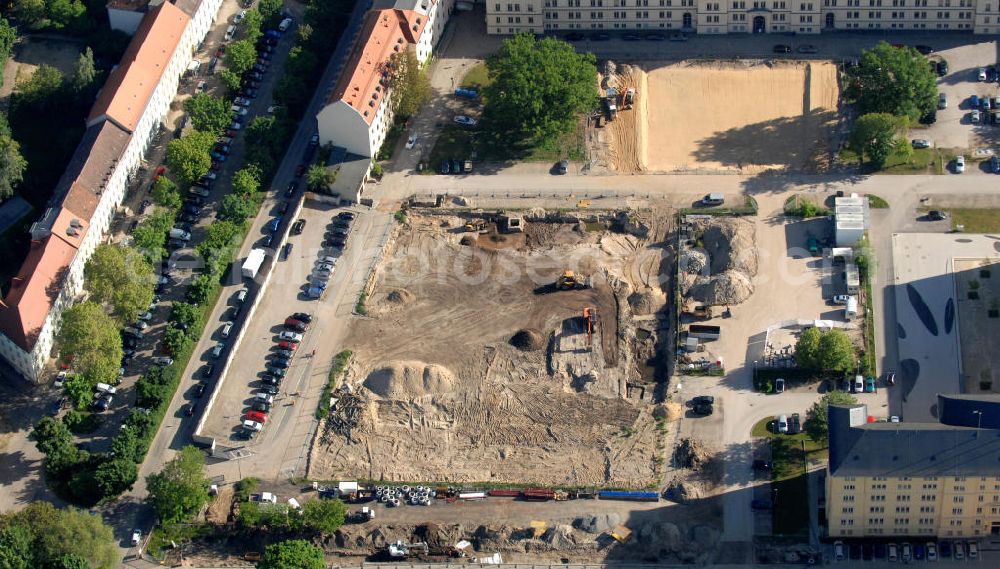 Potsdam from above - Baustelle auf dem Regierungsstandort Henning-von-Tresckow-Strasse in der Innenstadt von Potsdam mit Sitz verschiedener Ministerien. Construction area on the site of government at Henning-von-Tresckow-Strasse in the inner-city of Potsdam with various ministries.