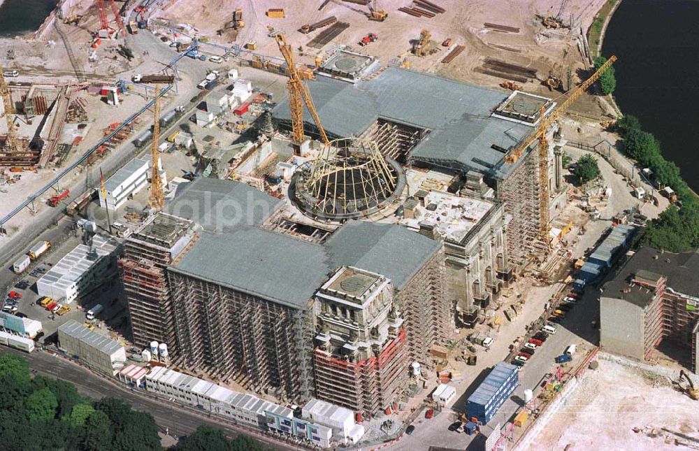 Berlin-Tiergarten from above - Baustelle Reichstag.