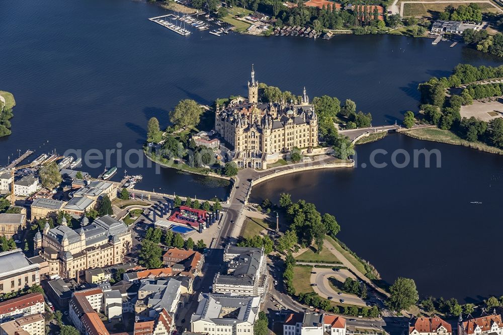 Schwerin from the bird's eye view: Construction site with reconstruction works at the Palais des in Schwerin in the state Mecklenburg - Western Pomerania