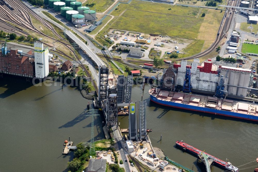 Hamburg from above - Construction site at Rethe lift bridge Rethebruecke in Hamburg-Mitte / Wilhelmsburg. A project of the Hamburg Port Authority HPA and Ingenieurbuero GRASSL GmbH