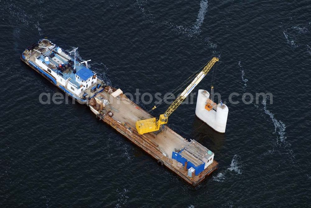 Stralsund from the bird's eye view: Blick auf die Baustelle der Strelasundquerung.So wird die heute als feste Verbindung der Insel Rügen zum vorpommerschen Festland bestehende Querung des Strelasundes auf Höhe der Ortschaften Altefähr auf Rügen und der Hanse- und Weltkulturerbestadt Stralsund genannt. Über die erste feste Strelasundquerung, die „Rügendamm“ genannt wird, führen die Bundesstraße 96, eine eingleisige Eisenbahnstrecke und ein kombinierter Fuß- und Radweg.Stralsund 18.10.2006 Blick auf die Baustelle der Strelasundquerung.So wird die heute als feste Verbindung der Insel Rügen zum vorpommerschen Festland bestehende Querung des Strelasundes auf Höhe der Ortschaften Altefähr auf Rügen und der Hanse- und Weltkulturerbestadt Stralsund genannt. Über die erste feste Strelasundquerung, die „Rügendamm“ genannt wird, führen die Bundesstraße 96, eine eingleisige Eisenbahnstrecke und ein kombinierter Fuß- und Radweg.