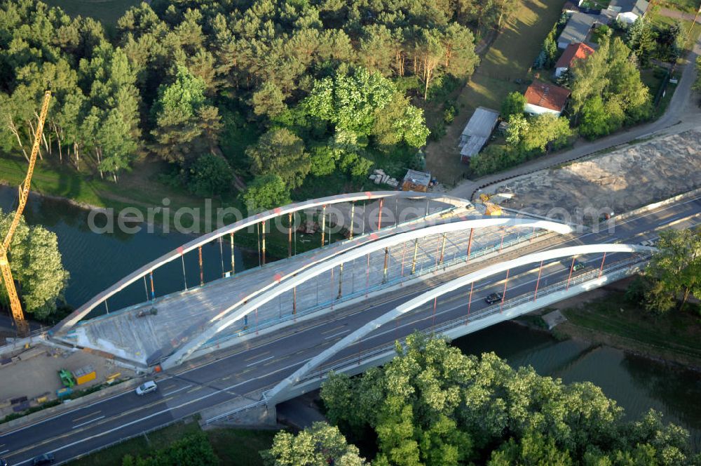 Finowfurt from above - Blick auf die Baustelle der Autobahnbrücke / Üderseebrücke der Autobahn A 11 über den Oder-Havel-Kanal. View onto the road works of the highway / motorway bridge over the Oder-Havel-Canal.