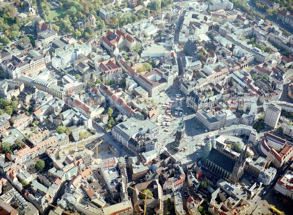 Halle / Saale from above - Baustelle des Rolltreppenkaufhauses am Stadtzentrum der Altstadt von Halle an der Saale / Sachsen-Anhalt.