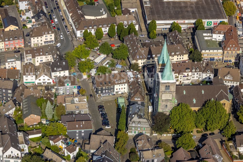 Schwelm from the bird's eye view: Construction site for renovation and reconstruction work on the church building Christuskirche on place Kirchplatz in Schwelm in the state North Rhine-Westphalia, Germany