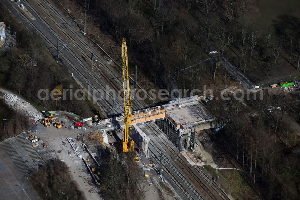 Leipzig from the bird's eye view: Construction to renovation work on the road bridge structure Arlt Bauunternehmen GmbH on Str. of 18. Oktober in the district Zentrum-Suedost in Leipzig in the state Saxony