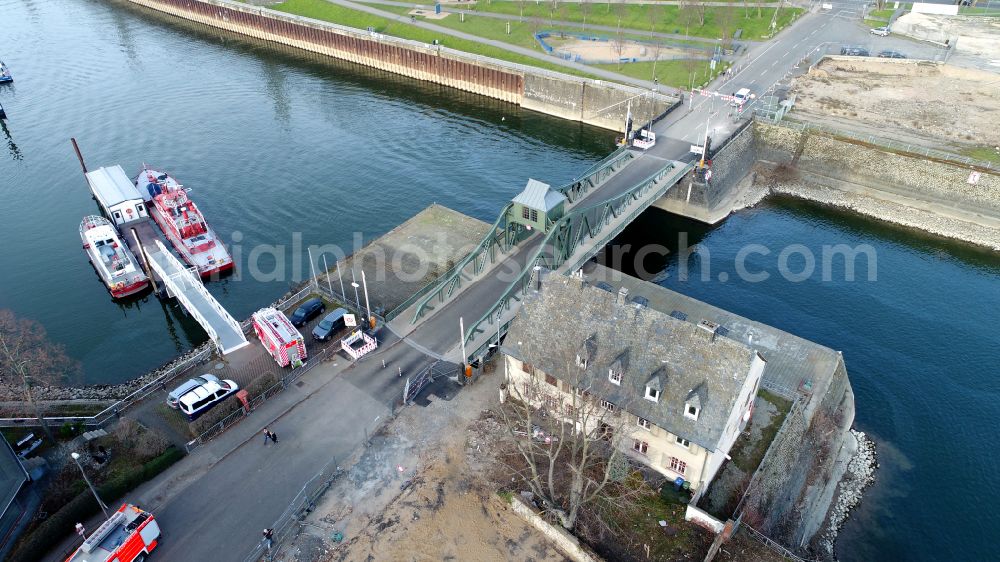 Aerial photograph Köln - Construction to renovation work on the road bridge structure Deutzer Drehbruecke on street Alfred-Schuette-Allee in the district Deutz in Cologne in the state North Rhine-Westphalia, Germany