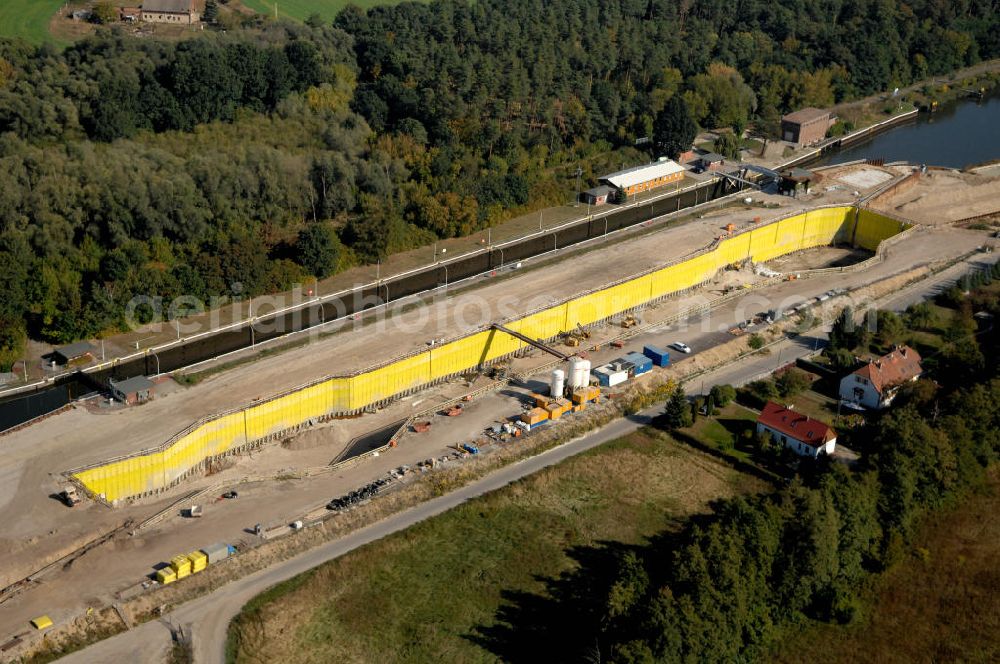 Aerial photograph Wusterwitz - Blick auf die Baustelle vom Neubau der 2. Schleuse Wusterwitz. Ein Projekt des WSV: Wasserstraßen-Neubauamt Magdeburg, 39106 Magdeburg, Tel. +49(0)391 535-0, email: wna-magdeburg@wsv.bund.de