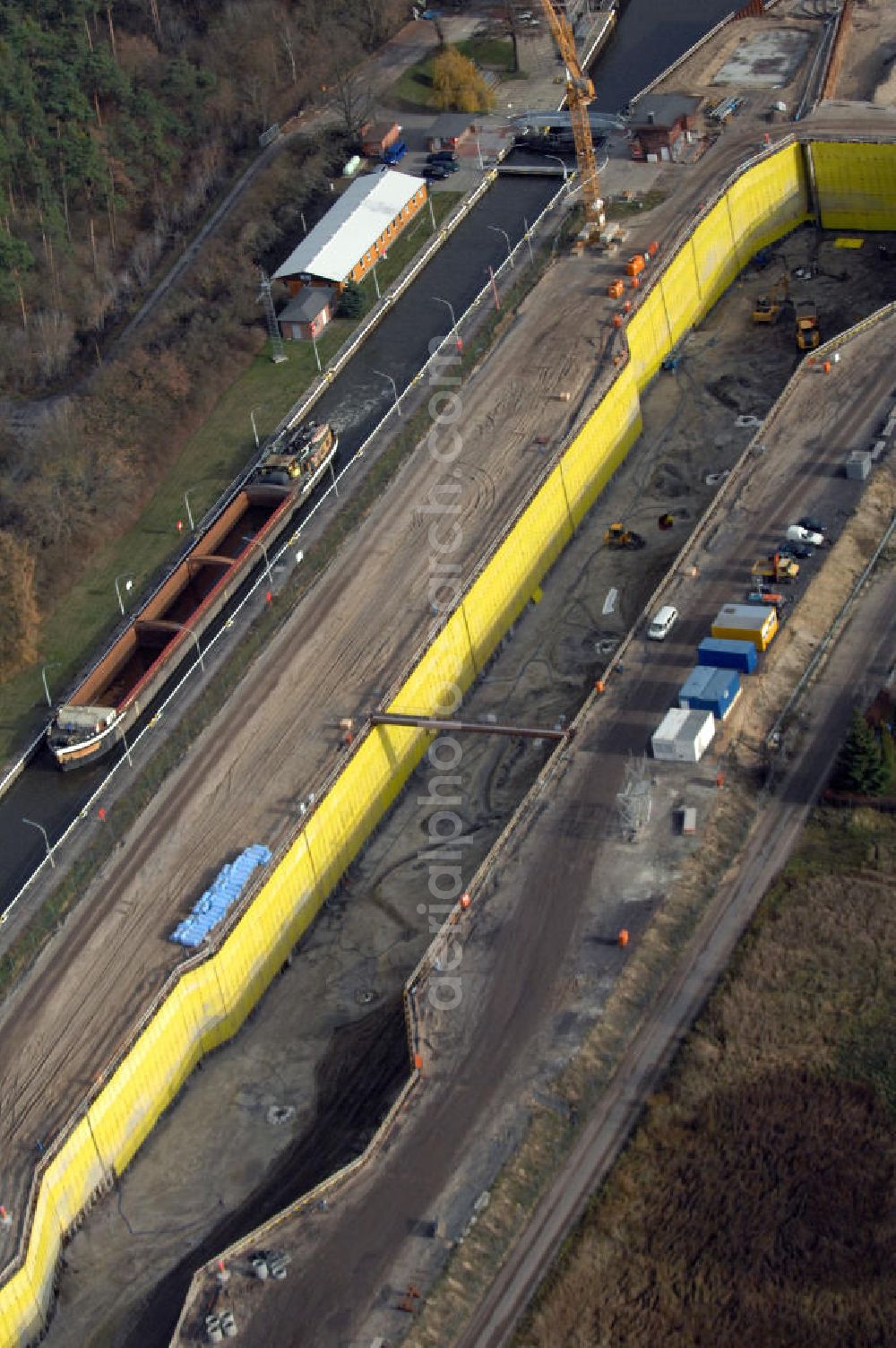 Wusterwitz from above - Blick auf die Baustelle vom Neubau der 2. Schleuse Wusterwitz. Ein Projekt des WSV: Wasserstraßen-Neubauamt Magdeburg, 39106 Magdeburg, Tel. +49(0)391 535-0, email: wna-magdeburg@wsv.bund.de