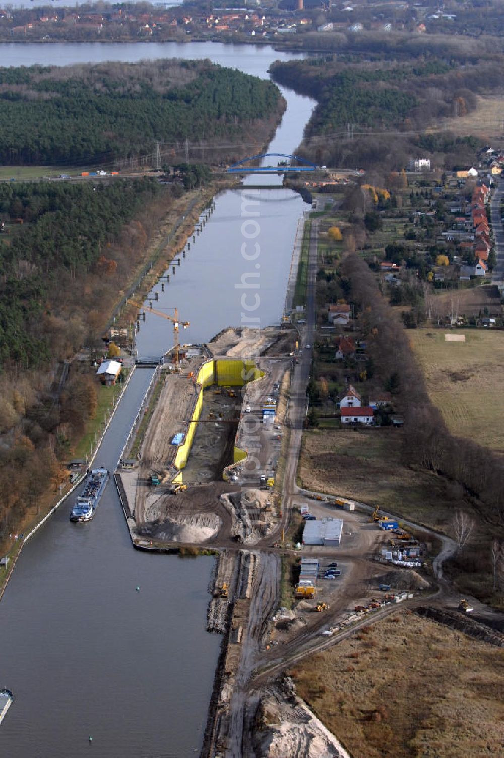 Aerial image Wusterwitz - Blick auf die Baustelle vom Neubau der 2. Schleuse Wusterwitz. Ein Projekt des WSV: Wasserstraßen-Neubauamt Magdeburg, 39106 Magdeburg, Tel. +49(0)391 535-0, email: wna-magdeburg@wsv.bund.de