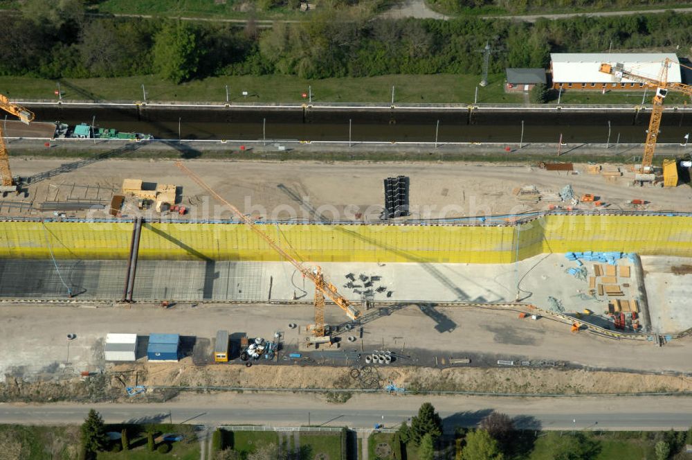 Aerial photograph Wusterwitz - Blick auf die Erweiterungsbaustelle der Schleuse Wusterwitz. Ein Projekt des WSV: Wasserstraßen-Neubauamt Magdeburg, View of the construction site of the expansion lock Wusterwitz.