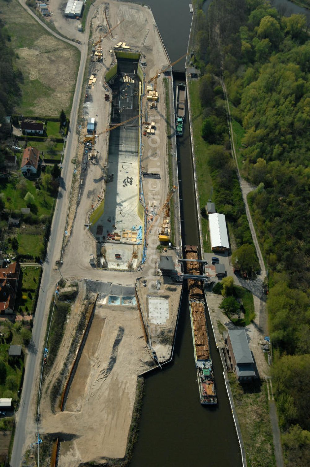 Wusterwitz from above - Blick auf die Erweiterungsbaustelle der Schleuse Wusterwitz. Ein Projekt des WSV: Wasserstraßen-Neubauamt Magdeburg, View of the construction site of the expansion lock Wusterwitz.