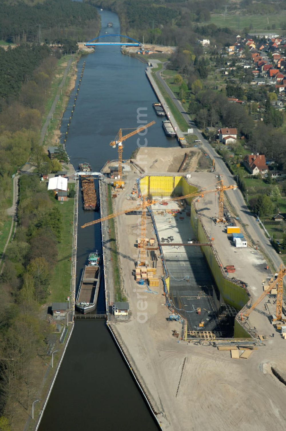 Wusterwitz from above - Blick auf die Erweiterungsbaustelle der Schleuse Wusterwitz. Ein Projekt des WSV: Wasserstraßen-Neubauamt Magdeburg, View of the construction site of the expansion lock Wusterwitz.