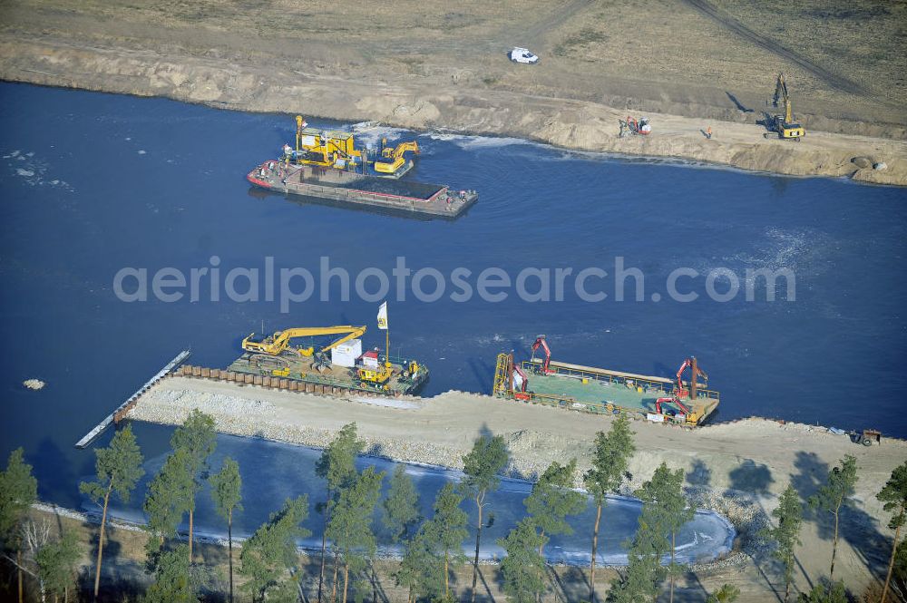 Wusterwitz from the bird's eye view: Blick auf die Erweiterungsbaustelle der Schleuse Wusterwitz. Ein Projekt des WSV: Wasserstraßen-Neubauamt Magdeburg, View of the construction site of the expansion lock Wusterwitz.