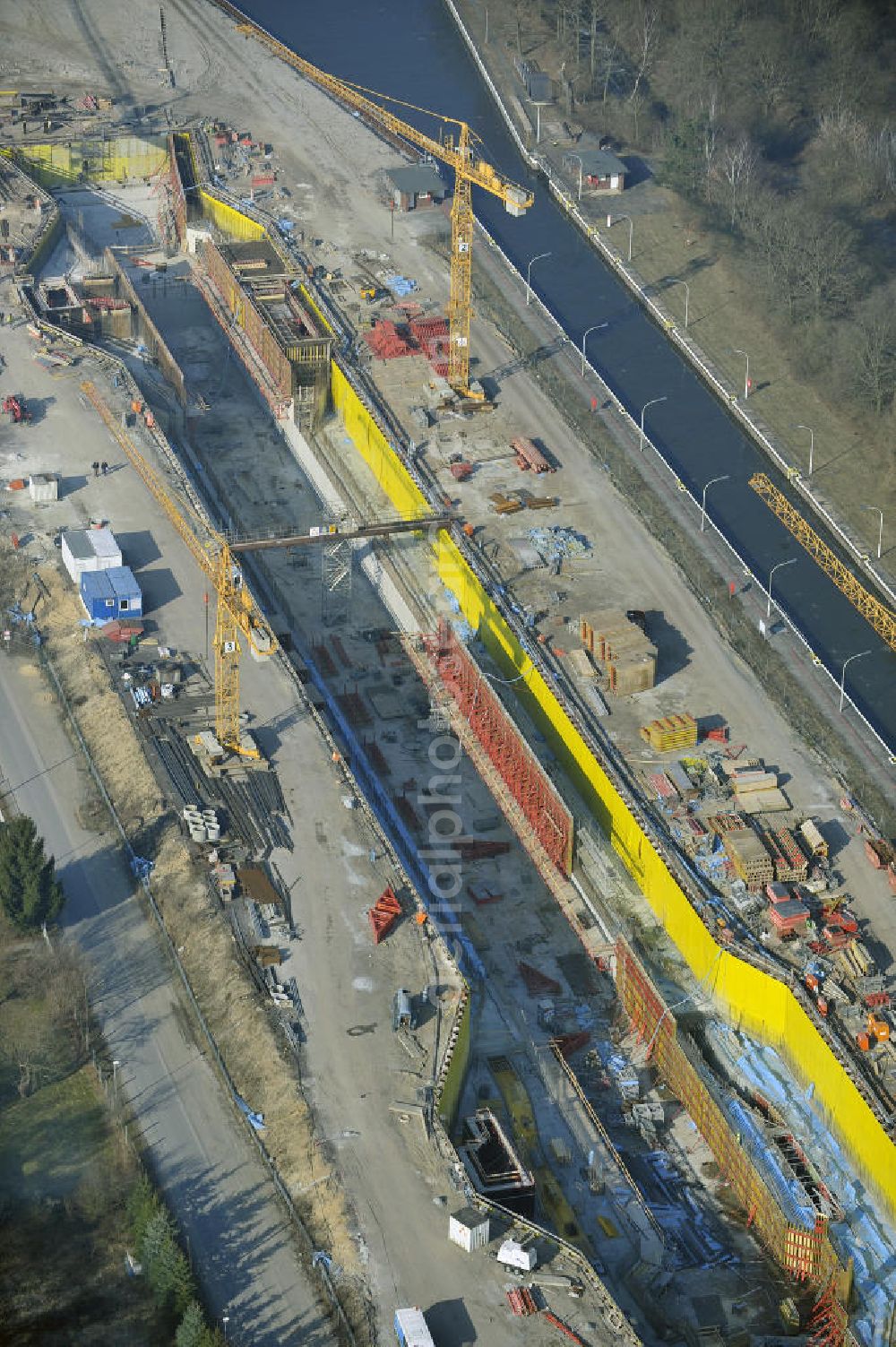 Aerial photograph Wusterwitz - Blick auf die Erweiterungsbaustelle der Schleuse Wusterwitz. Ein Projekt des WSV: Wasserstraßen-Neubauamt Magdeburg, View of the construction site of the expansion lock Wusterwitz.