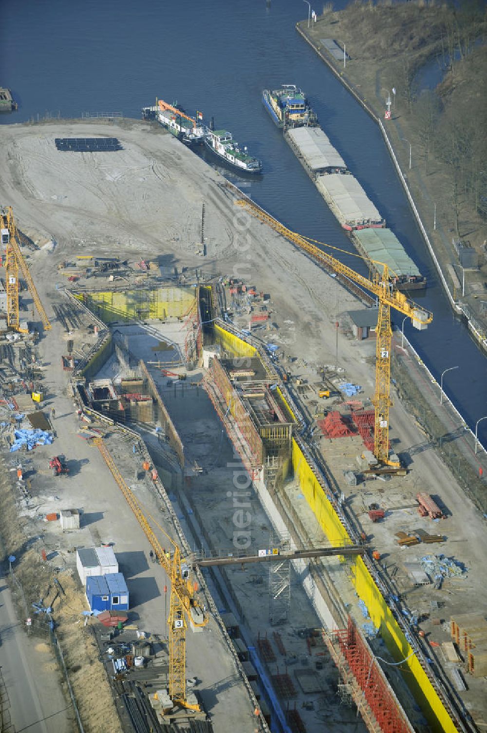 Wusterwitz from the bird's eye view: Blick auf die Erweiterungsbaustelle der Schleuse Wusterwitz. Ein Projekt des WSV: Wasserstraßen-Neubauamt Magdeburg, View of the construction site of the expansion lock Wusterwitz.