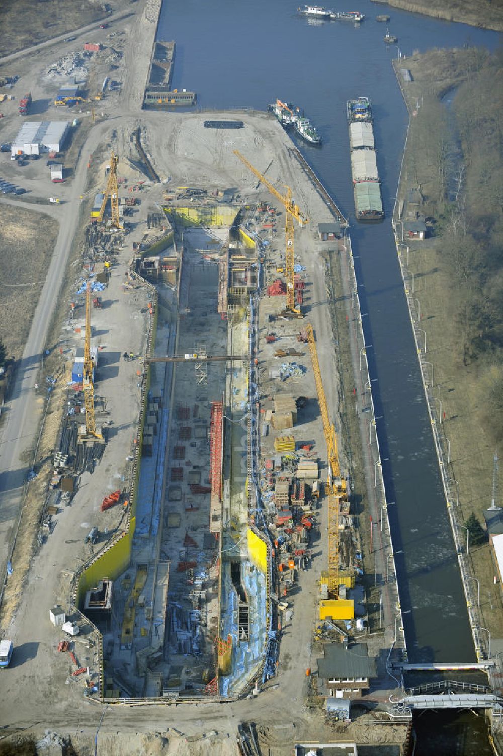 Aerial image Wusterwitz - Blick auf die Erweiterungsbaustelle der Schleuse Wusterwitz. Ein Projekt des WSV: Wasserstraßen-Neubauamt Magdeburg, View of the construction site of the expansion lock Wusterwitz.