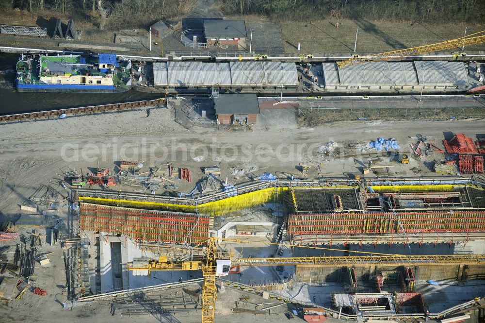 Wusterwitz from the bird's eye view: Blick auf die Erweiterungsbaustelle der Schleuse Wusterwitz. Ein Projekt des WSV: Wasserstraßen-Neubauamt Magdeburg, View of the construction site of the expansion lock Wusterwitz.