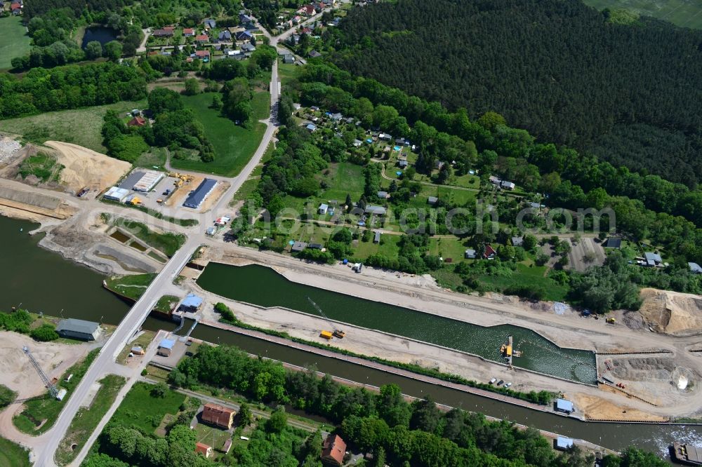 Zerben from the bird's eye view: Construction site at the Zerben lock, bridge and the riverside of the Elbe-Havel-Canel in the state Saxony-Anhalt