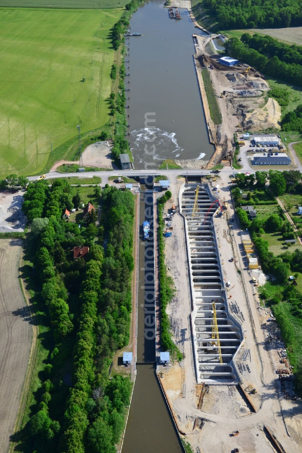 Aerial photograph Zerben, Elbe-Parey - Construction site at the Zerben sluice, bridge and the riverside of the Elbe-Havel-Canel in the state Saxony-Anhalt