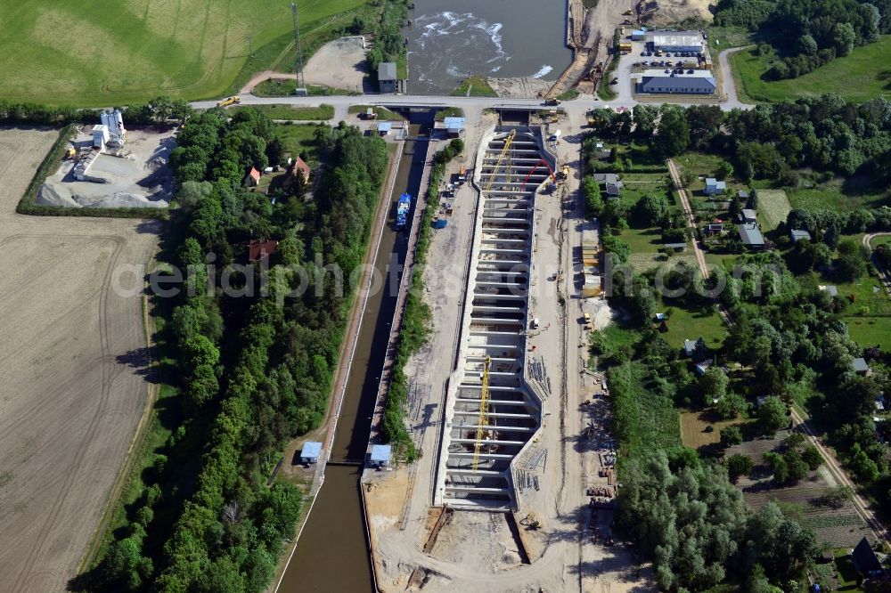 Zerben, Elbe-Parey from above - Construction site at the Zerben sluice, bridge and the riverside of the Elbe-Havel-Canel in the state Saxony-Anhalt