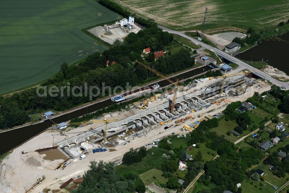 Aerial photograph Zerben Elbe-Parey - Construction site at the Zerben sluice, bridge and the riverside of the Elbe-Havel-Canel in the state Saxony-Anhalt