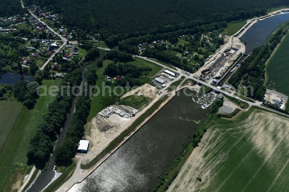 Zerben Elbe-Parey from the bird's eye view: Construction site at the Zerben sluice, bridge and the riverside of the Elbe-Havel-Canel in the state Saxony-Anhalt