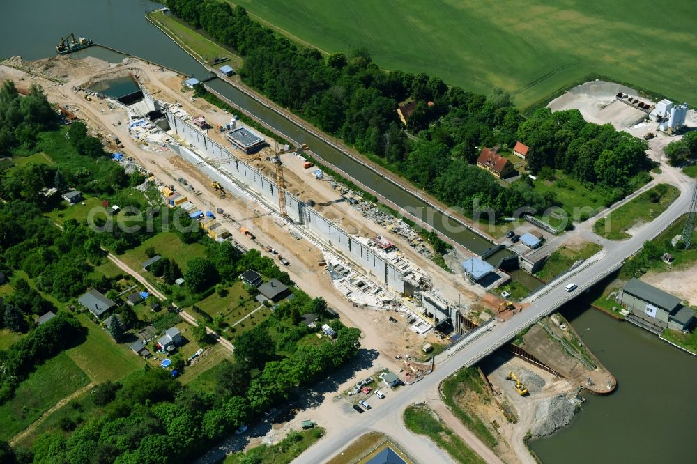 Elbe-Parey from the bird's eye view: Construction site at the Zerben sluice and bridge at the riverside of the Elbe-Havel-Canel in the state Saxony-Anhalt