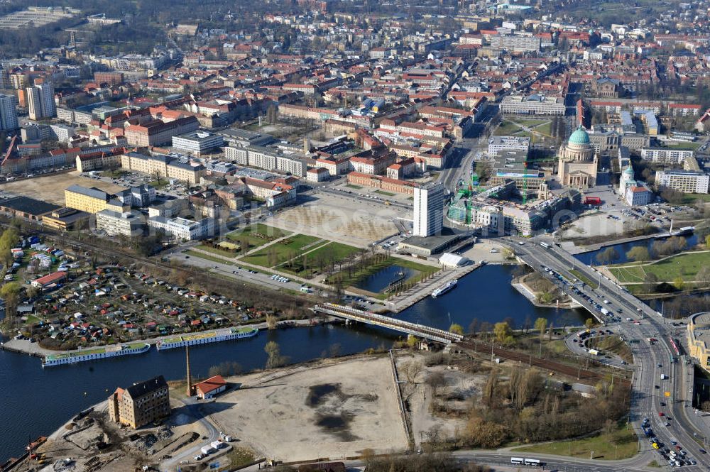 Aerial image Potsdam - Propertys at the Brauhausberg, so-called Warehouse district between the river Havel and the street Leipziger Strasse