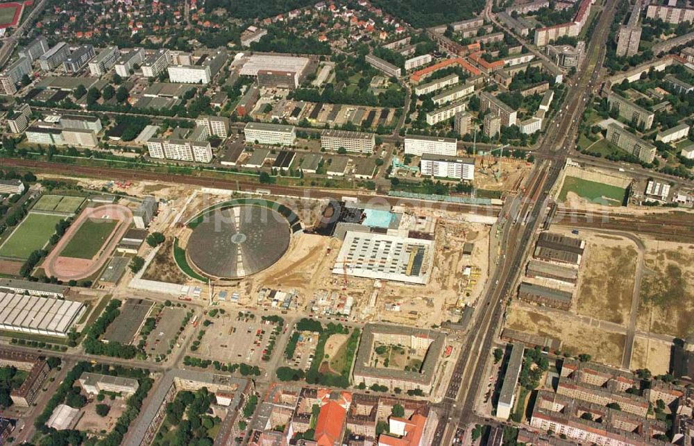 Berlin - Friedrichshain from above - Baustelle Sportkomplex an der Landsberger Allee (OSB SSB GmbH).