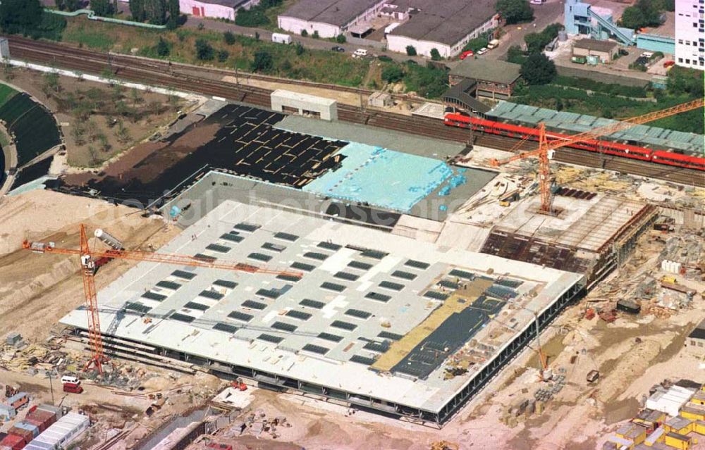 Aerial photograph Berlin - Friedrichshain - Baustelle Sportkomplex an der Landsberger Allee (OSB SSB GmbH).