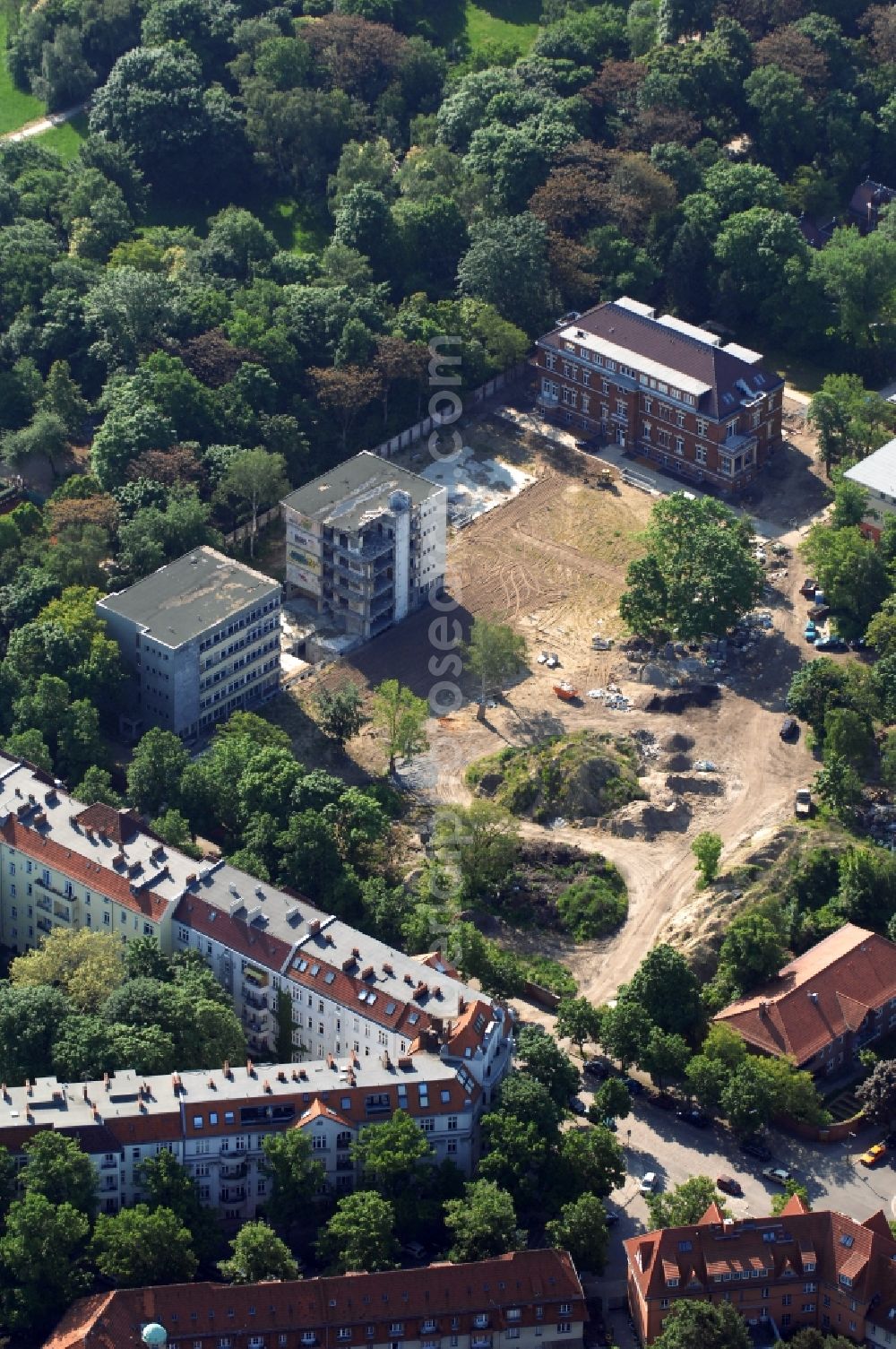 Aerial photograph Berlin - Building area of the new urban quarter Leben am Buschkrugpark in Berlin-Britz