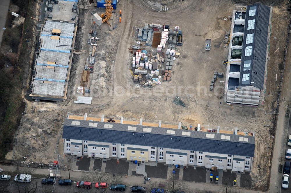 Berlin Lichtenberg from the bird's eye view: Blick auf die Baufläche des neuen Stadtquartier „Stadtgärten Friedrichsfelde“ in Berlin-Lichtenberg. Views of the city built the new headquarters' city gardens Friedrichsfelde in Berlin-Lichtenberg.