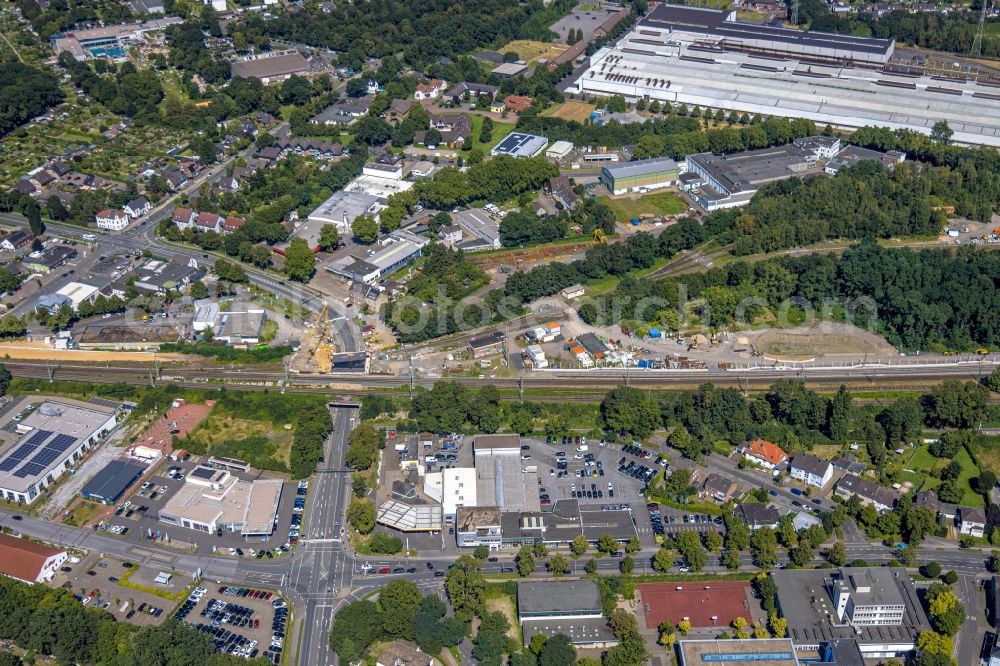 Dinslaken from the bird's eye view: Tunnel construction site and road construction work on Willy-Brandt-Strasse federal highway B8 and railway line in Dinslaken in the Ruhr area in the federal state of North Rhine-Westphalia, Germany