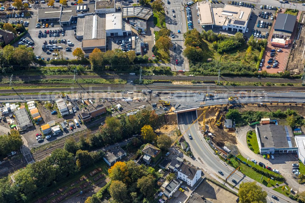 Aerial image Dinslaken - Tunnel construction site and road construction work on Willy-Brandt-Strasse federal highway B8 and railway line in Dinslaken in the Ruhr area in the federal state of North Rhine-Westphalia, Germany