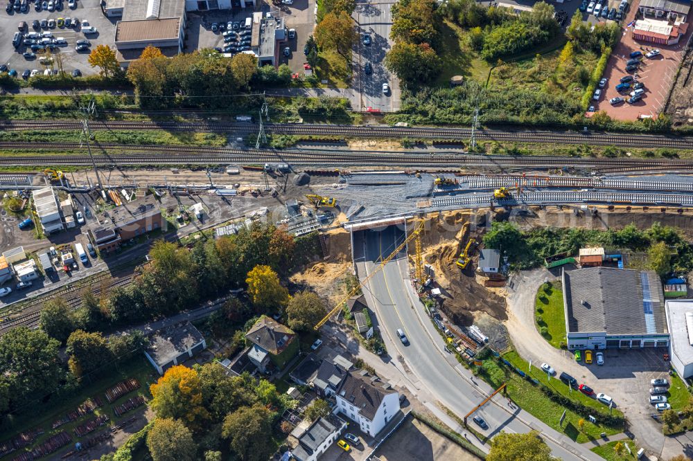 Aerial photograph Dinslaken - Tunnel construction site and road construction work on Willy-Brandt-Strasse federal highway B8 and railway line in Dinslaken in the Ruhr area in the federal state of North Rhine-Westphalia, Germany